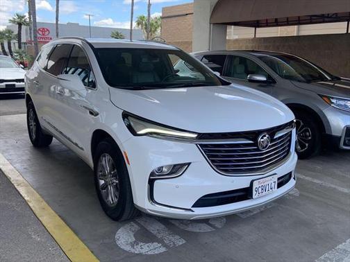 2022 Buick Enclave FWD Essence