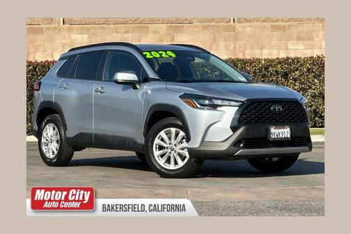 2024 Toyota Corolla Cross LE