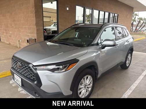 2024 Toyota Corolla Cross LE