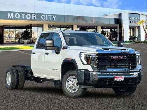 2026 GMC Sierra 3500 Base