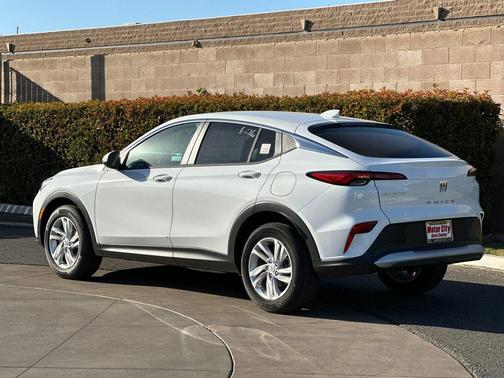 2025 Buick Envista Preferred FWD