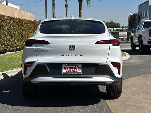 2025 Buick Envista Preferred FWD