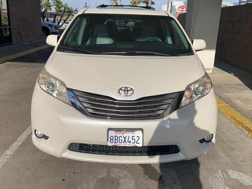 2015 Toyota Sienna XLE Premium
