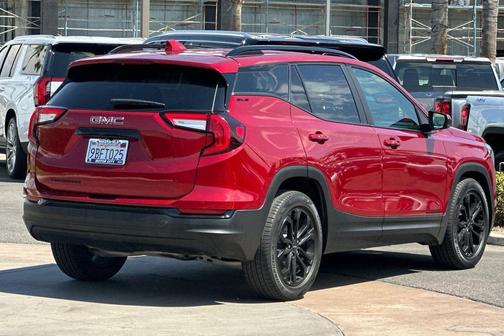 2022 GMC Terrain SLE