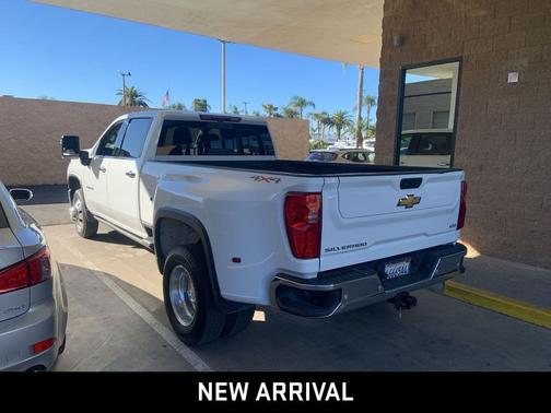 2024 Chevrolet Silverado 3500 LTZ