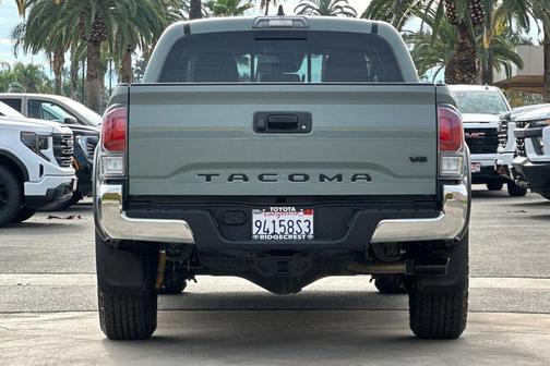 2023 Toyota Tacoma TRD Off Road