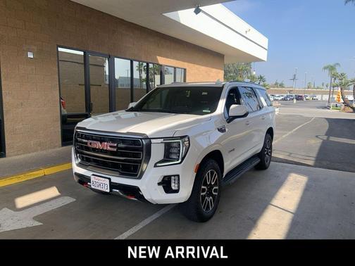 2022 GMC Yukon 4WD AT4