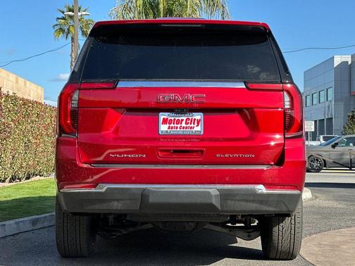 2026 GMC Yukon XL 4WD Elevation