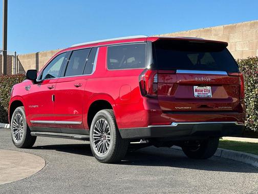 2026 GMC Yukon XL 4WD Elevation