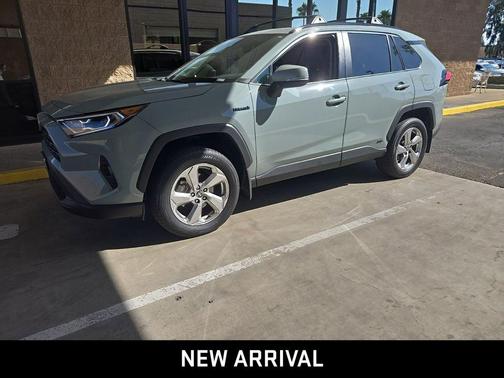2021 Toyota RAV4 Hybrid XLE Premium