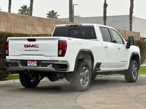 2026 GMC Sierra 2500 SLE