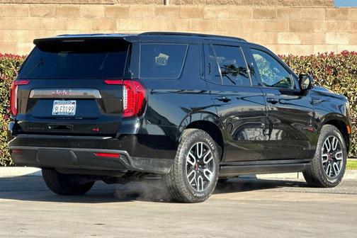 2024 GMC Yukon 4WD AT4