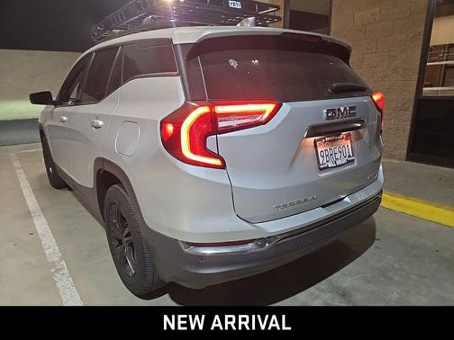 2022 GMC Terrain AWD AT4