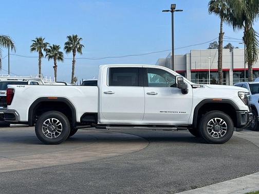 2026 GMC Sierra 2500 SLT