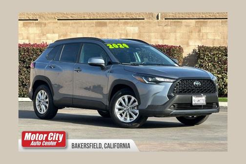 2024 Toyota Corolla Cross LE