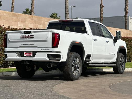 2026 GMC Sierra 2500 Denali