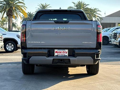 2025 GMC Sierra EV Extended Range Denali