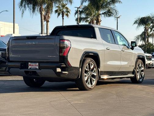 2025 GMC Sierra EV Extended Range Denali