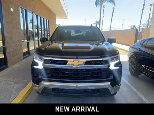 Black 2025 Chevrolet Silverado 1500 LT (2FL)