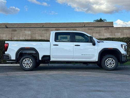 2026 GMC Sierra 2500 Pro