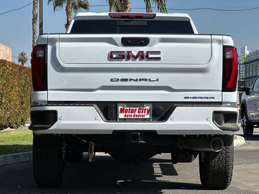 2025 GMC Sierra 2500 Denali