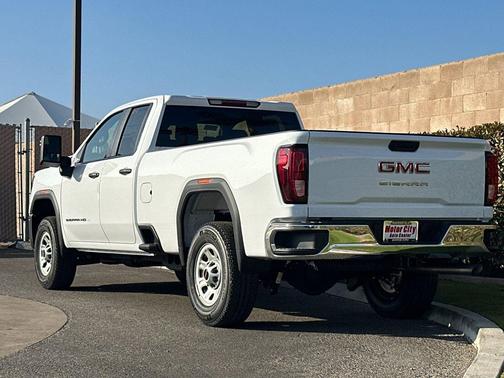 2026 GMC Sierra 2500 Pro