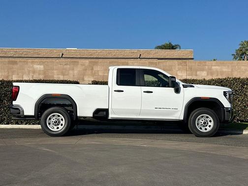 2026 GMC Sierra 2500 Pro