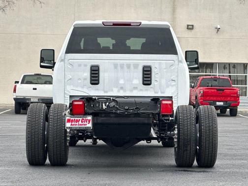 2026 GMC Sierra 3500 Base