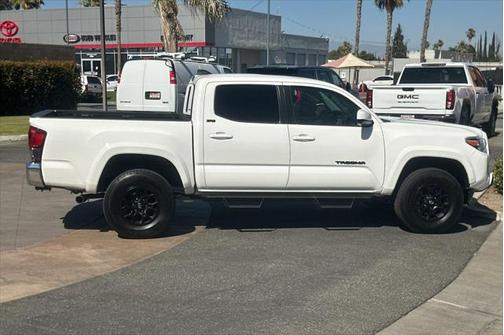 2021 Toyota Tacoma SR5