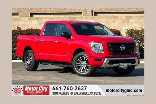 2021 Nissan Titan SV