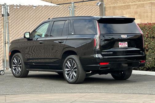 2021 Cadillac Escalade Sport