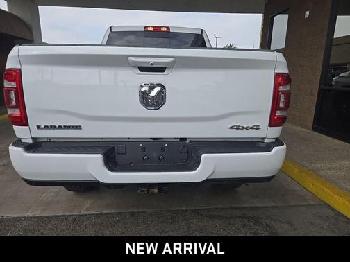 2024 RAM 2500 Laramie Crew Cab 4x4 6'4' Box