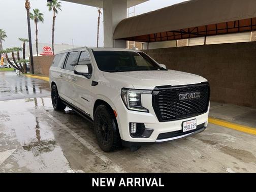 2023 GMC Yukon XL Denali Ultimate