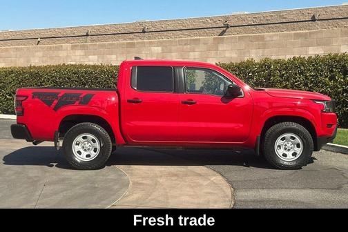 2022 Nissan Frontier S