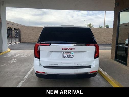 2025 GMC Yukon XL 2WD Elevation