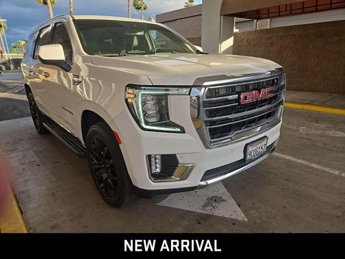 2023 GMC Yukon SLT