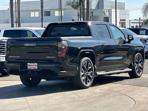 2025 GMC Sierra EV Extended Range Denali