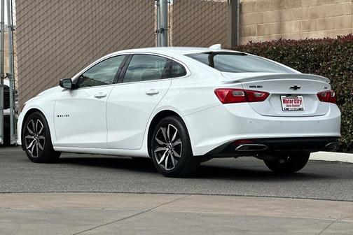 2025 Chevrolet Malibu FWD RS