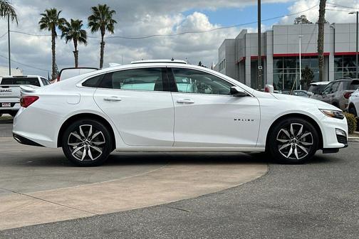 2025 Chevrolet Malibu FWD RS