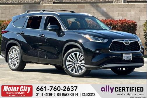 2023 Toyota Highlander Platinum