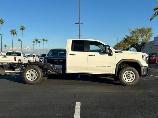2026 GMC Sierra 3500 Base