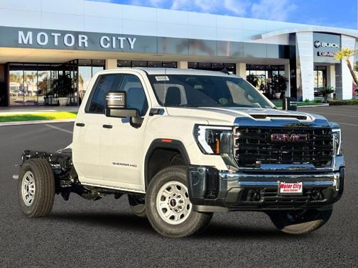2026 GMC Sierra 3500 Base