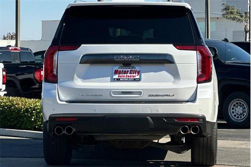 2023 GMC Yukon XL Denali Ultimate