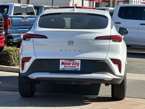 2025 Buick Envista Preferred FWD