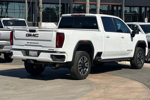 2022 GMC Sierra 2500 AT4