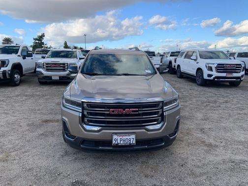 2023 GMC Acadia AWD AT4