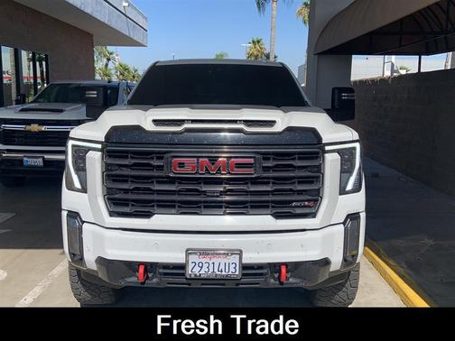 2024 GMC Sierra 2500 AT4