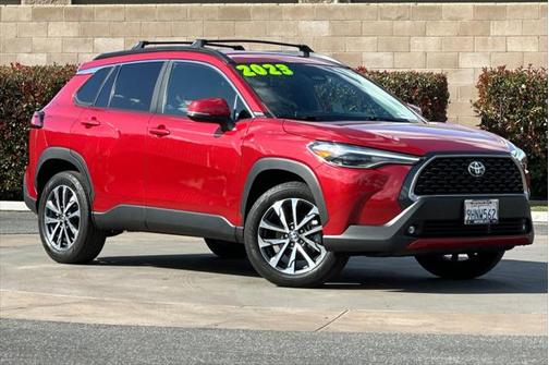 2023 Toyota Corolla Cross XLE