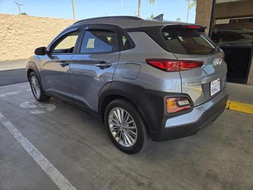 2021 Hyundai KONA SEL Plus