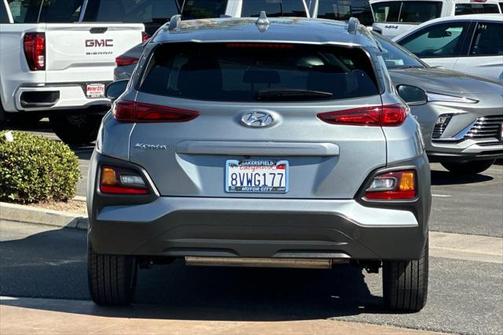 2021 Hyundai KONA SEL Plus